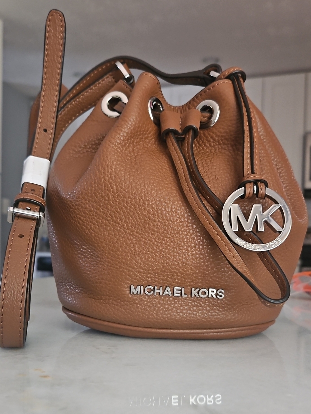 MICHAEL Michael Kors Drawstring Crossbody - Picture 3 of 11